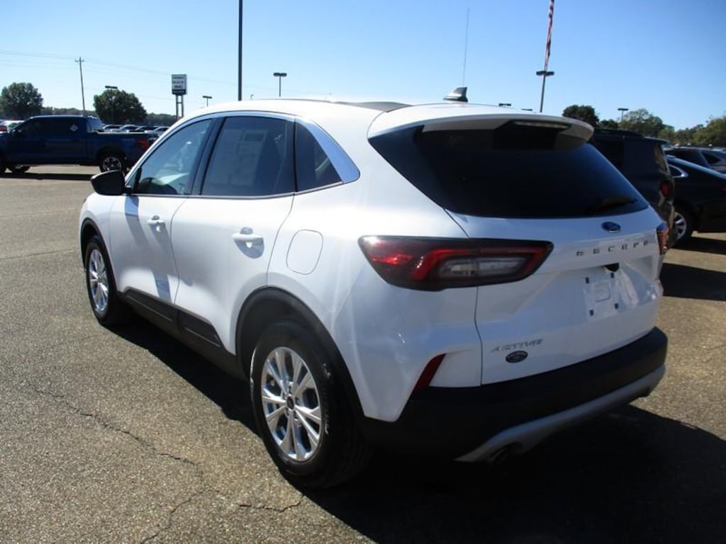 Used 2023 Ford Escape Active