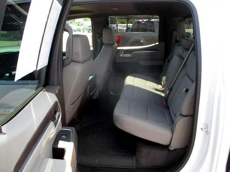 2025 GMC Sierra 1500 SLT - Photo 18