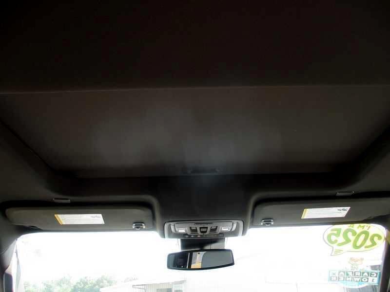 2025 GMC Sierra 1500 SLT - Photo 22