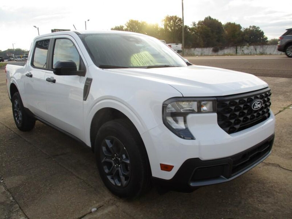 New 2025 Ford Maverick XLT TRUCK