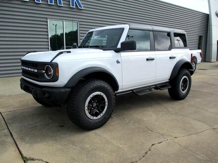 2024 Ford Bronco Black Diamond 4-Door SUV