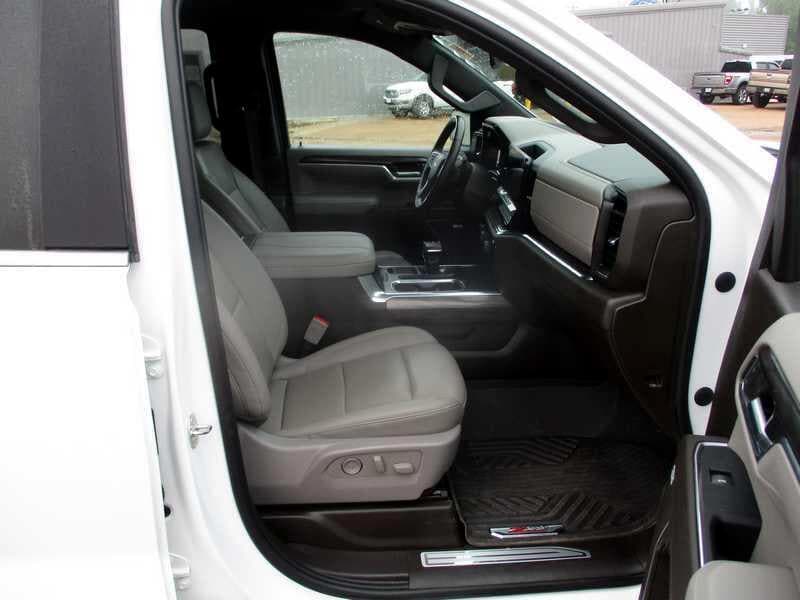 2023 Chevrolet Silverado 1500 LTZ - Photo 20