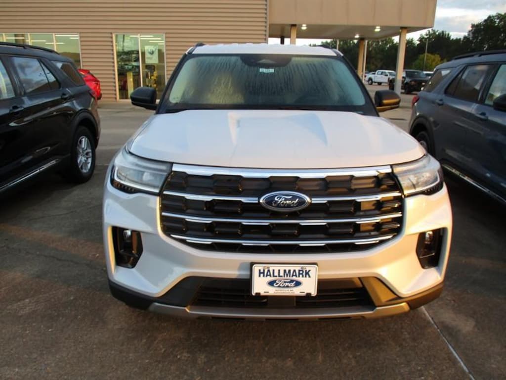 New 2025 Ford Explorer Active SUV