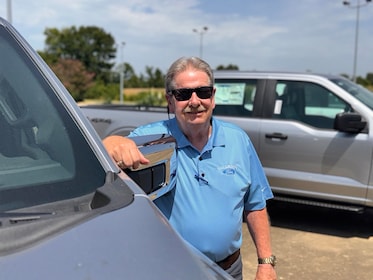 Staff member Jimmy Wilson from e6255014aeed