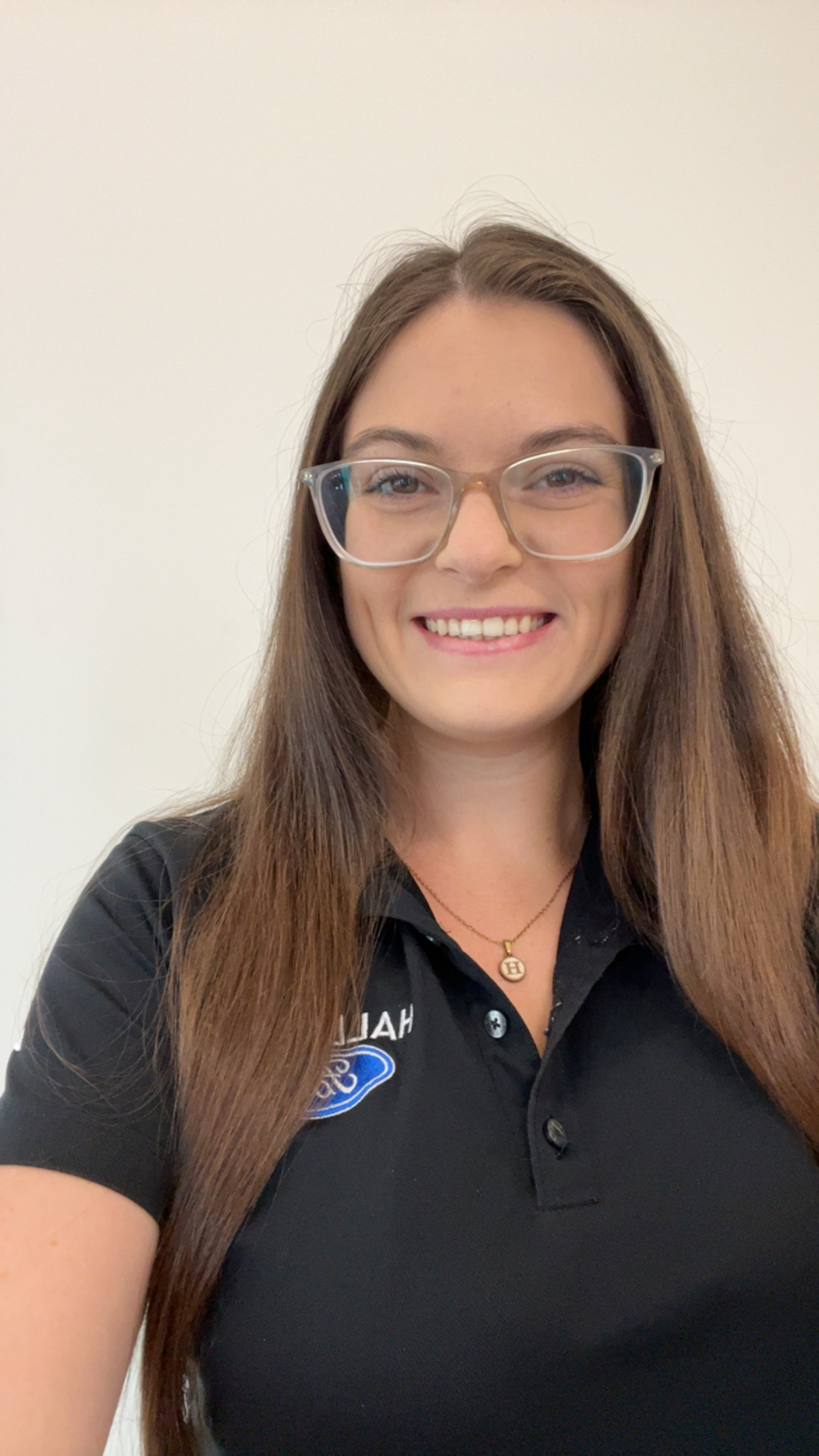 Staff member Hannah Fennel from 585cff74fc25
