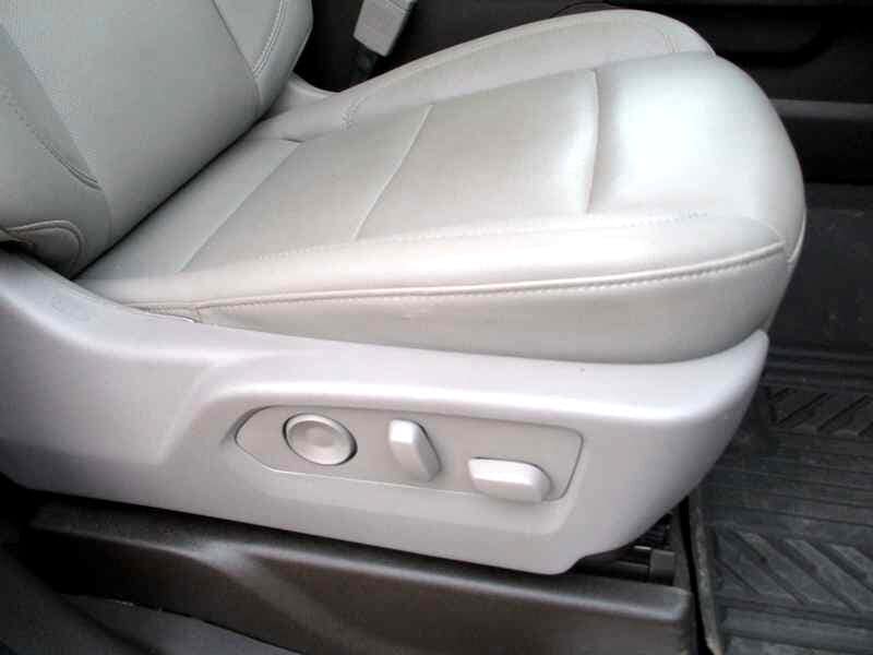 2023 Chevrolet Silverado 1500 LTZ - Photo 21