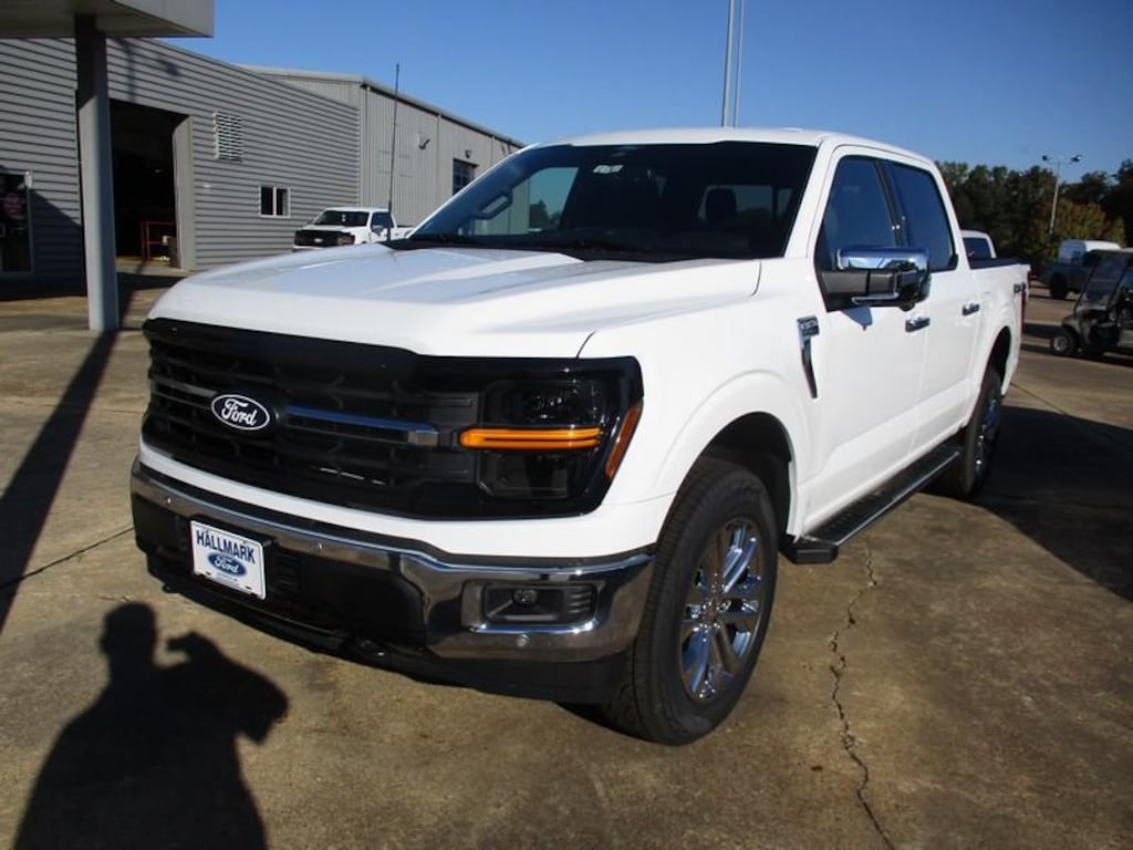 New 2025 Ford F-150 XLT Supercrew 4WD TRUCK