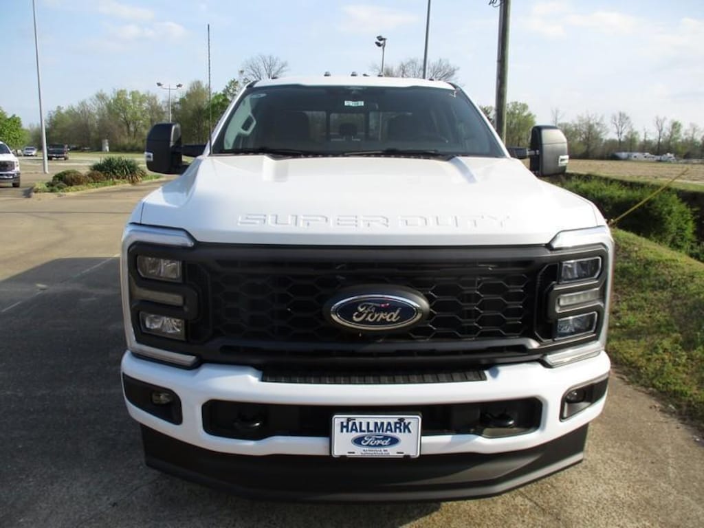 New 2026 Ford F-250 SD STX Crew Cab 4WD TRUCK