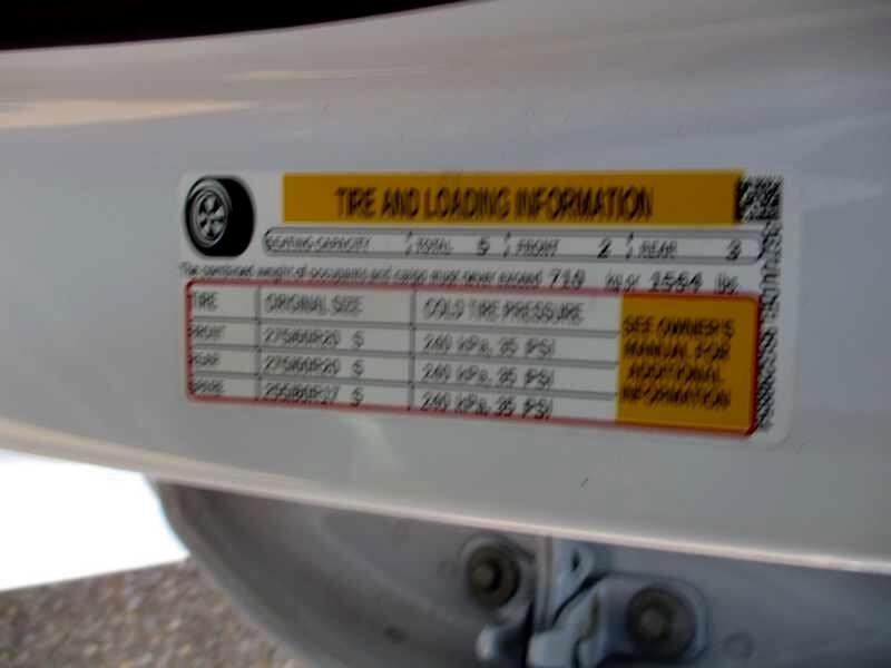 2025 GMC Sierra 1500 SLT - Photo 36