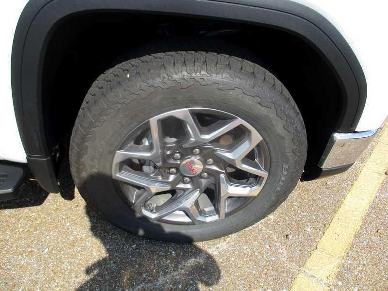 2025 GMC Sierra 1500 SLT - Photo 32