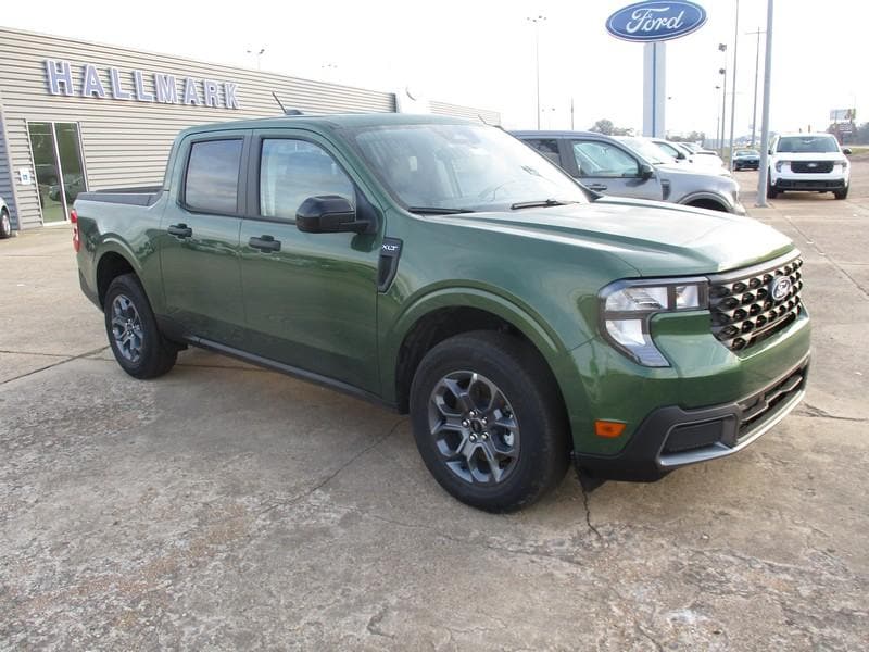 2025 Ford Maverick XLT's photo
