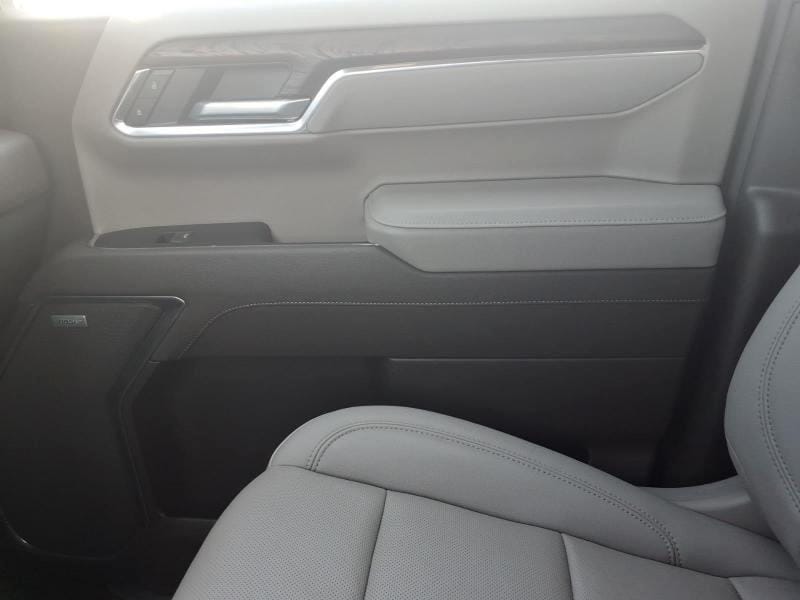 2025 GMC Sierra 1500 SLT - Photo 27