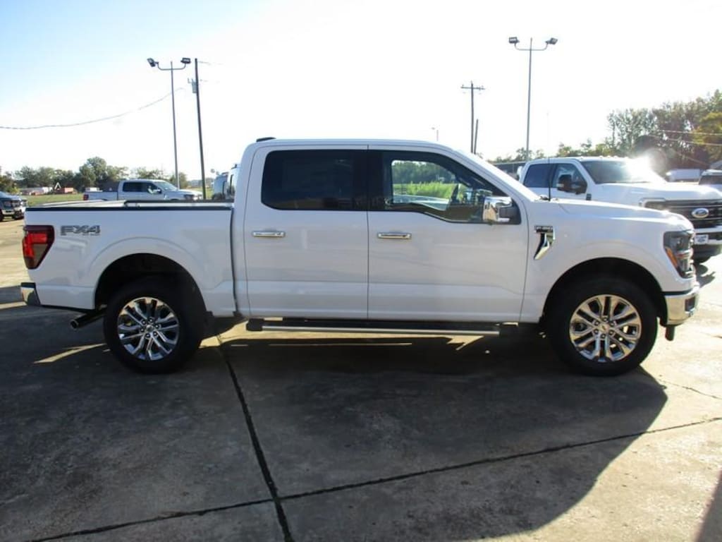 New 2025 Ford F-150 XLT Supercrew 4WD TRUCK