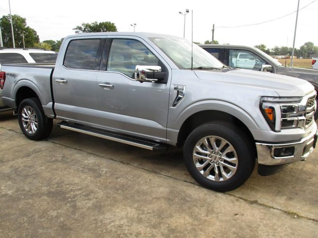 New 2025 Ford F-150 Lariat Supercrew 4WD TRUCK