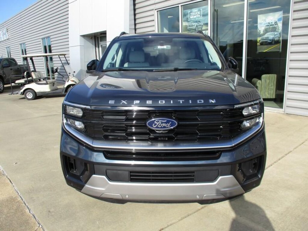 New 2025 Ford Expedition MAX Platinum 4WD SUV