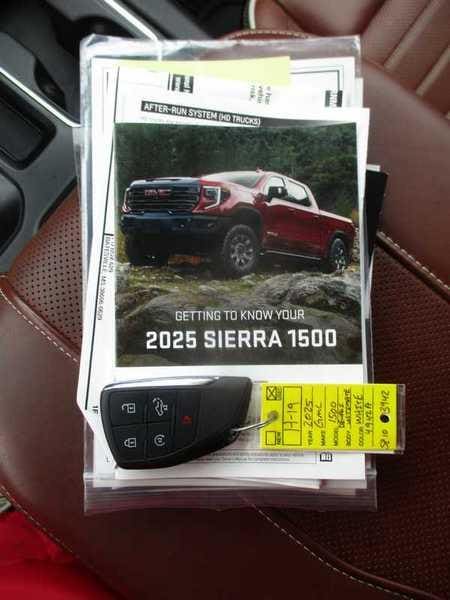 2025 GMC Sierra 1500 Denali Ultimate - Photo 36