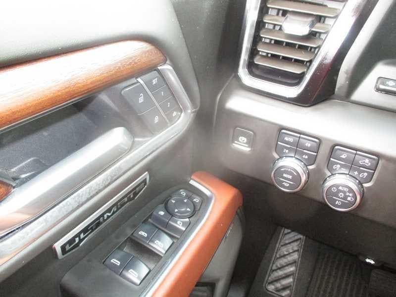 2025 GMC Sierra 1500 Denali Ultimate - Photo 17