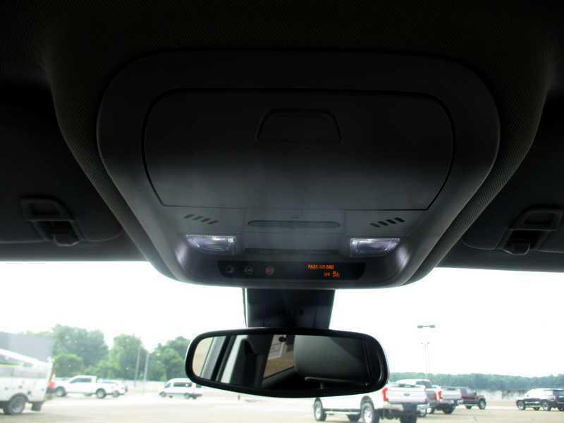 2022 GMC Terrain SLT - Photo 24