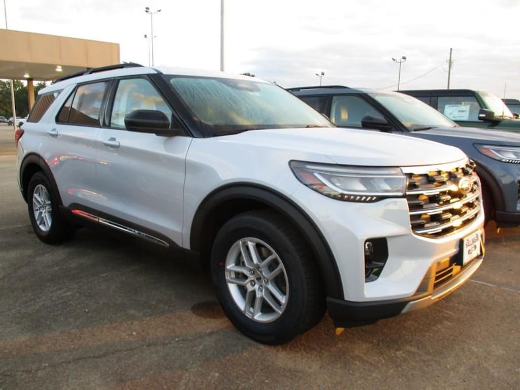 New 2025 Ford Explorer Active SUV