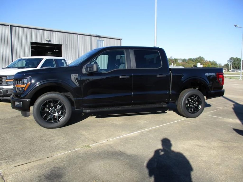 New 2025 Ford F-150 STX Supercrew 4WD TRUCK
