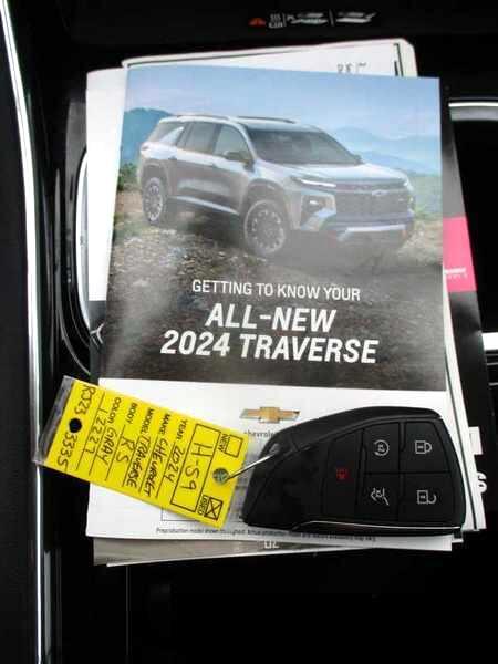 2024 Chevrolet Traverse RS - Photo 42