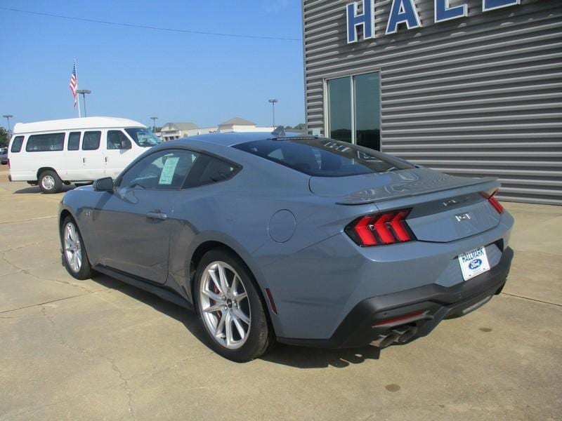 2025 Ford Mustang GT Premium Fastback - Photo 12