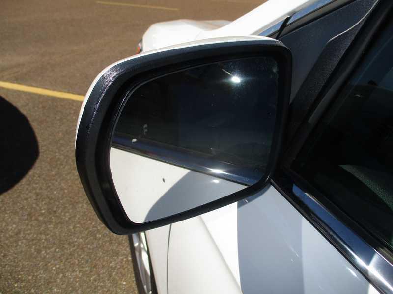 2023 Ford Edge SEL - Photo 11
