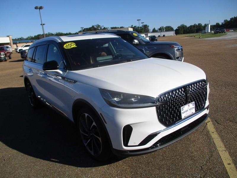 2025 Lincoln Aviator Reserve RWD's photo
