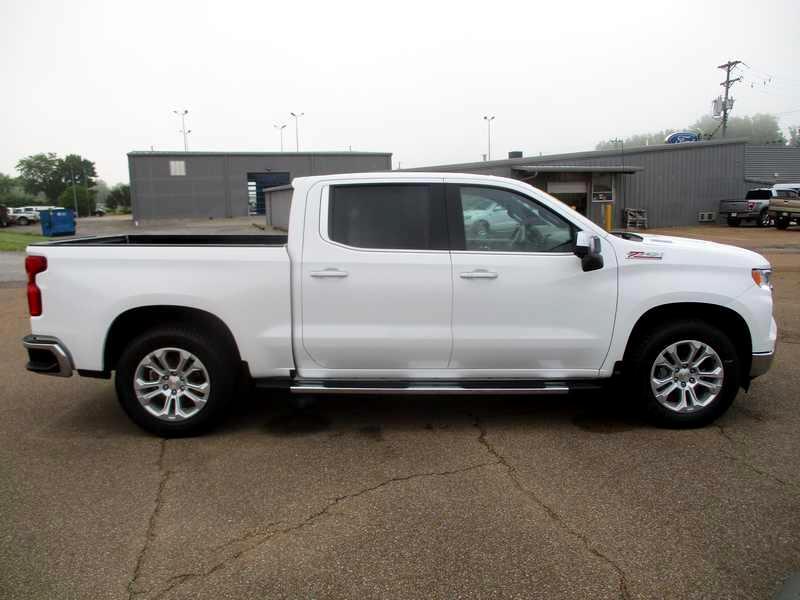 2023 Chevrolet Silverado 1500 LTZ - Photo 6