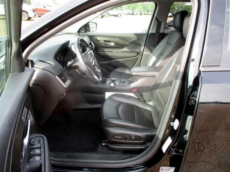 2022 GMC Terrain SLT - Photo 13