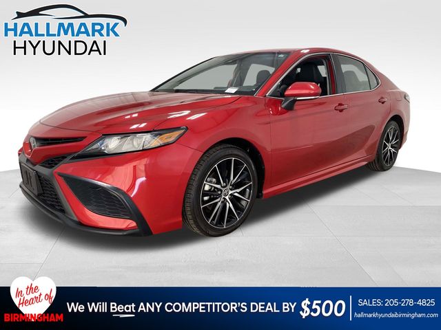 2023 Toyota Camry SE's photo