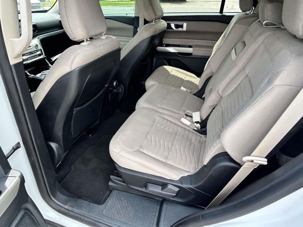 2020 Ford Explorer XLT - Photo 8