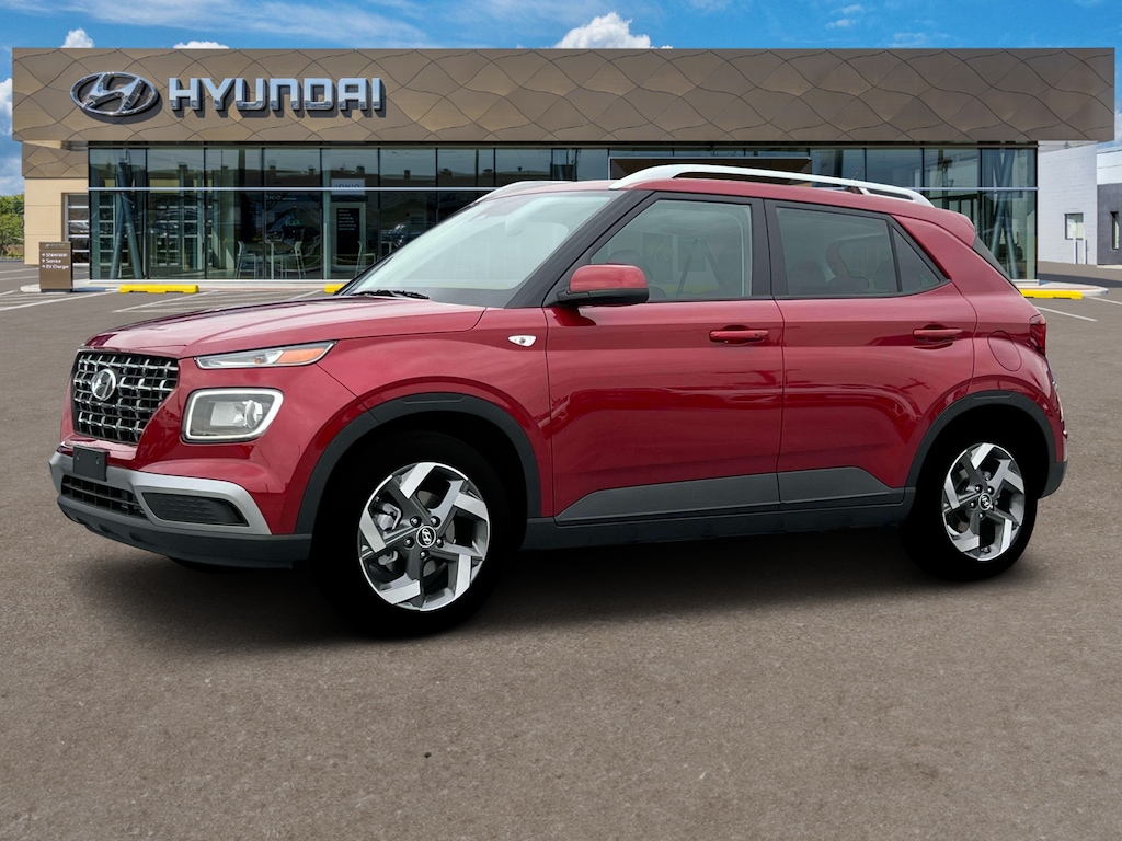 New 2025 Hyundai Venue SEL SUV