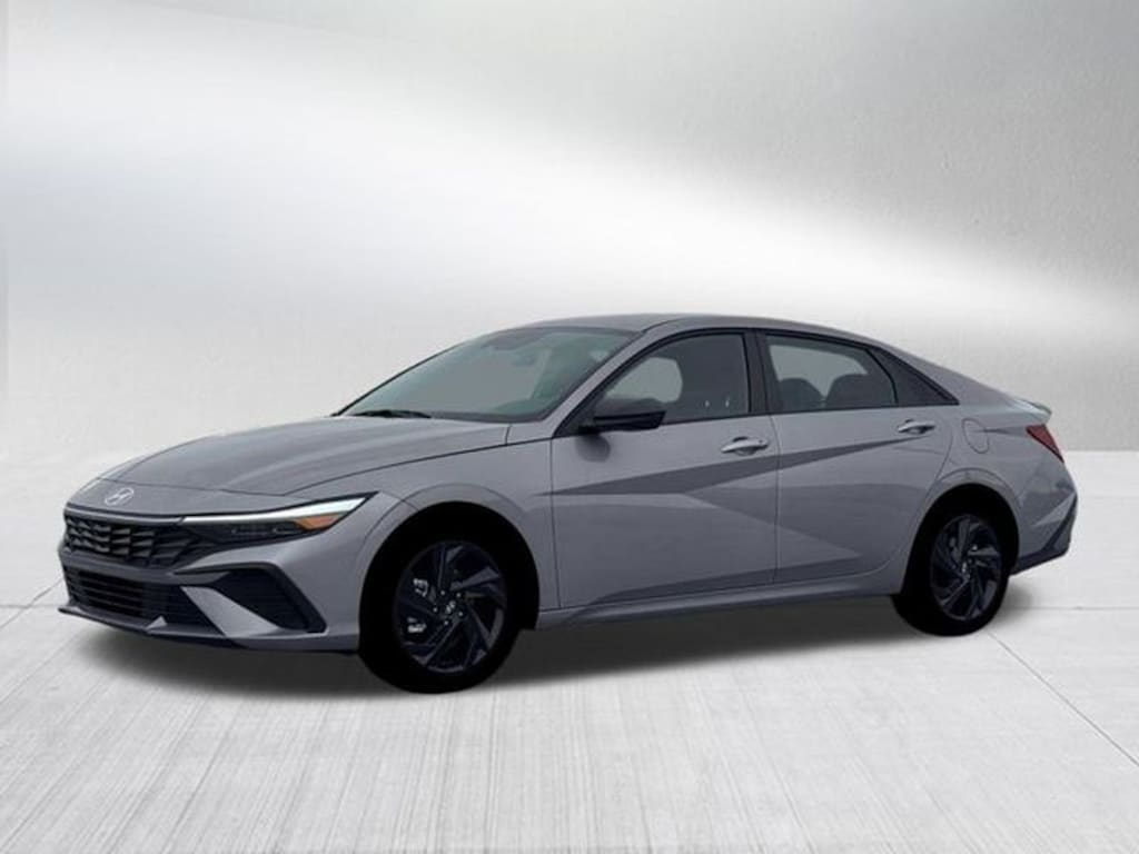 New 2026 Hyundai Elantra SEL Sport Sedan