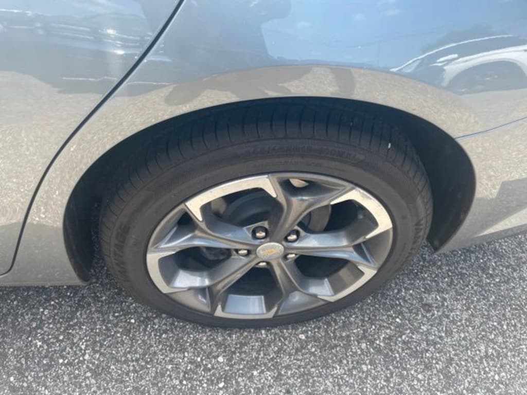 Used 2024 Chevrolet Malibu 1LT Sedan