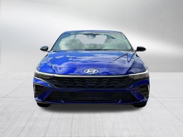 2025 Hyundai Elantra SEL - Photo 21
