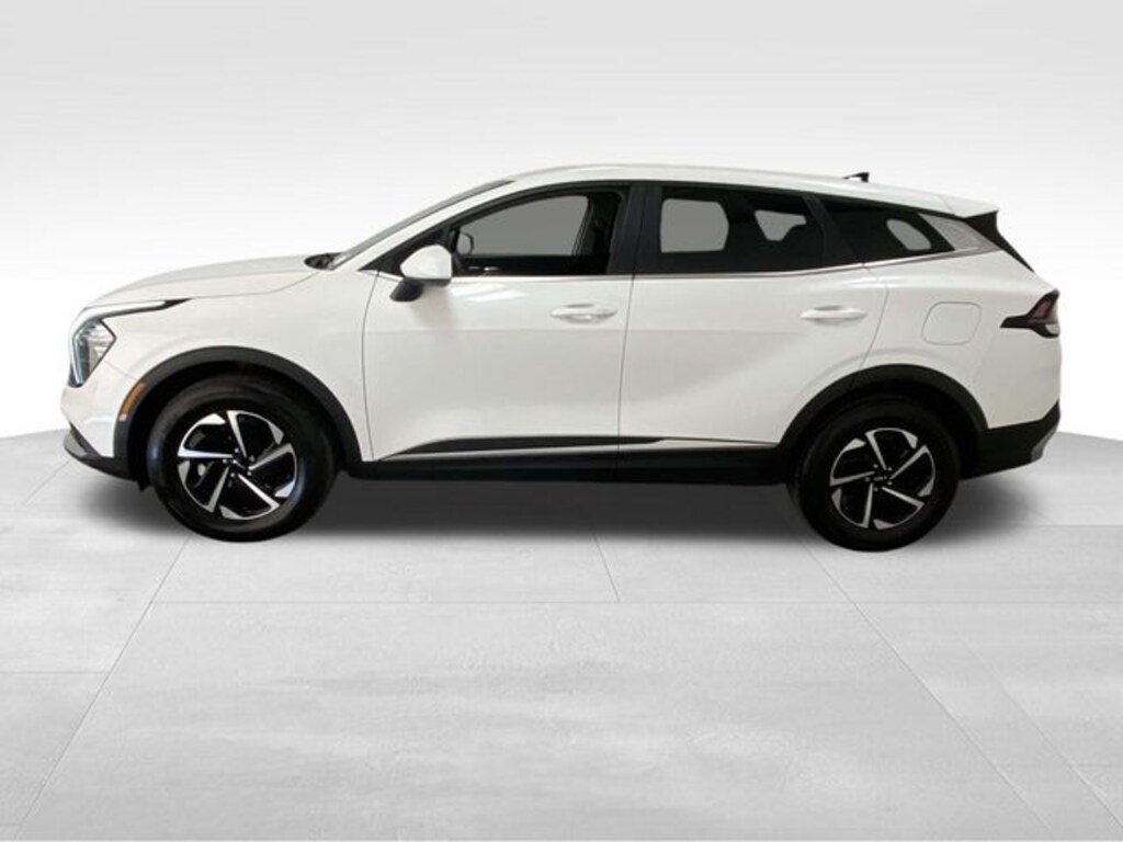 Used 2023 Kia Sportage Hybrid LX SUV
