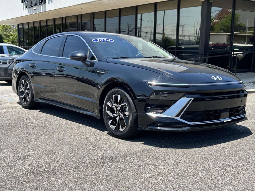 Used 2024 Hyundai Sonata SEL Sedan