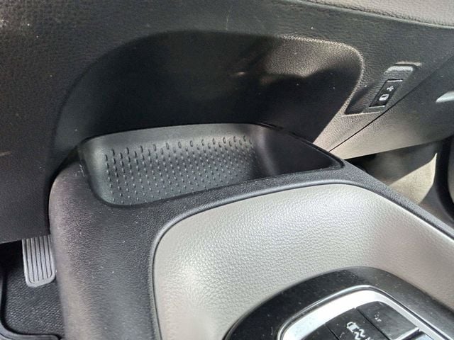 2024 Toyota Corolla LE - Photo 19