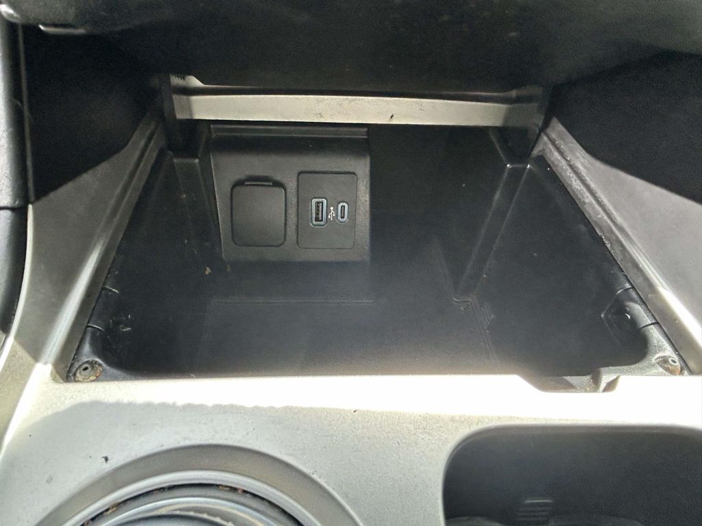 2020 Ford Explorer XLT - Photo 19