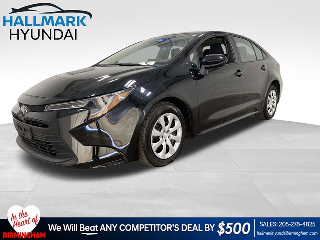 2024 Toyota Corolla LE's photo