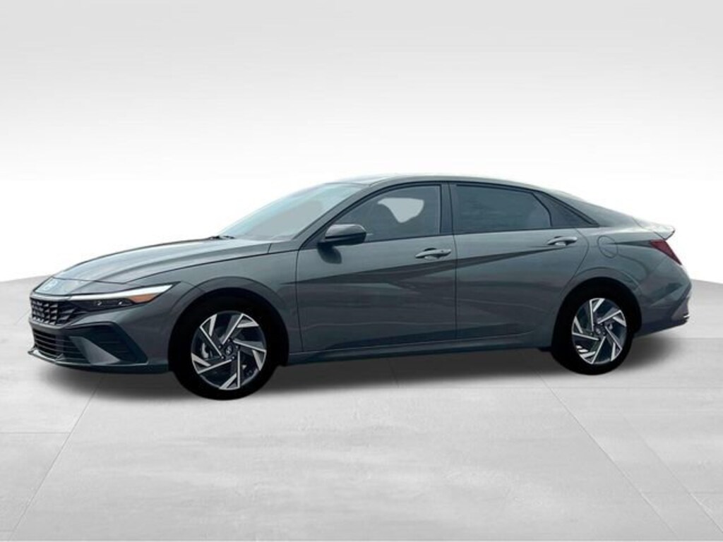 New 2025 Hyundai Elantra SEL Sport Sedan