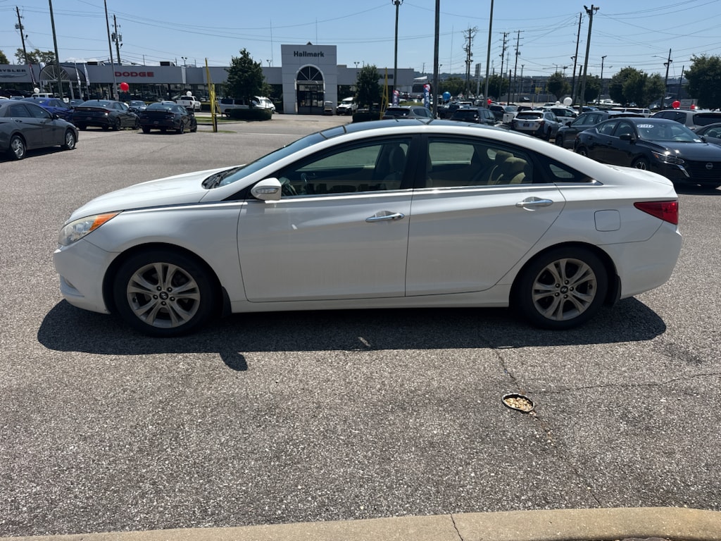 Used 2013 Hyundai Sonata Limited Pzev Sedan