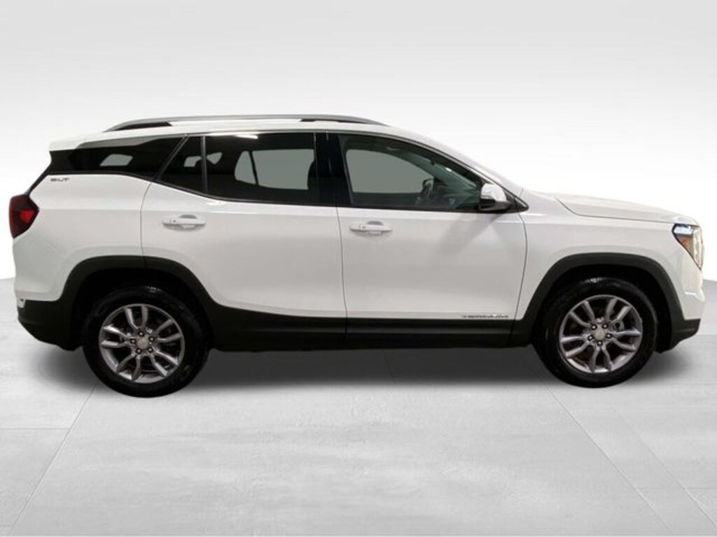 Used 2023 GMC Terrain SLT SUV