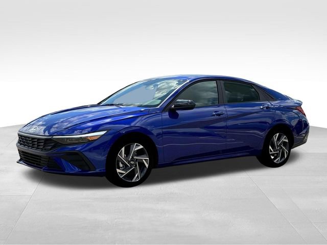 2025 Hyundai Elantra SEL Sport photo 2