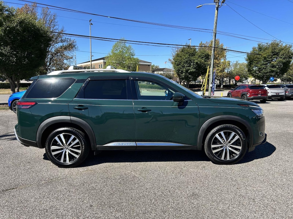 Used 2023 Nissan