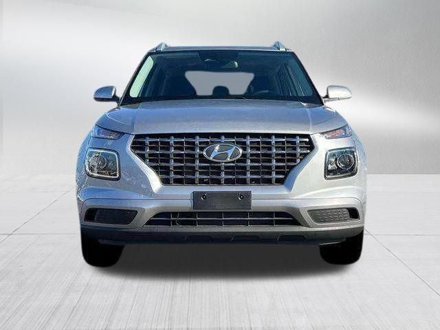 2025 Hyundai Venue SEL - Photo 21