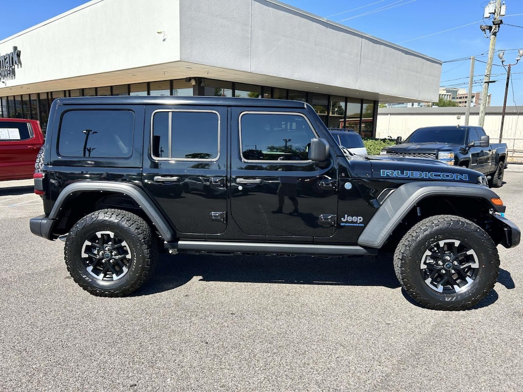 Used 2024 Jeep