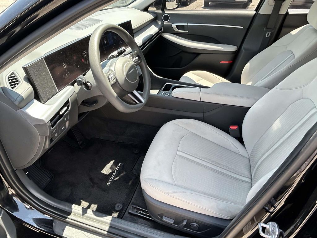 2024 Hyundai Sonata SEL - Photo 11