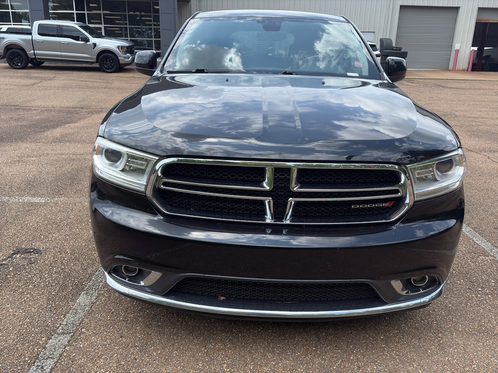 Used 2018 Dodge Durango SXT with VIN 1C4RDHAG5JC213161 for sale in Flowood, MS